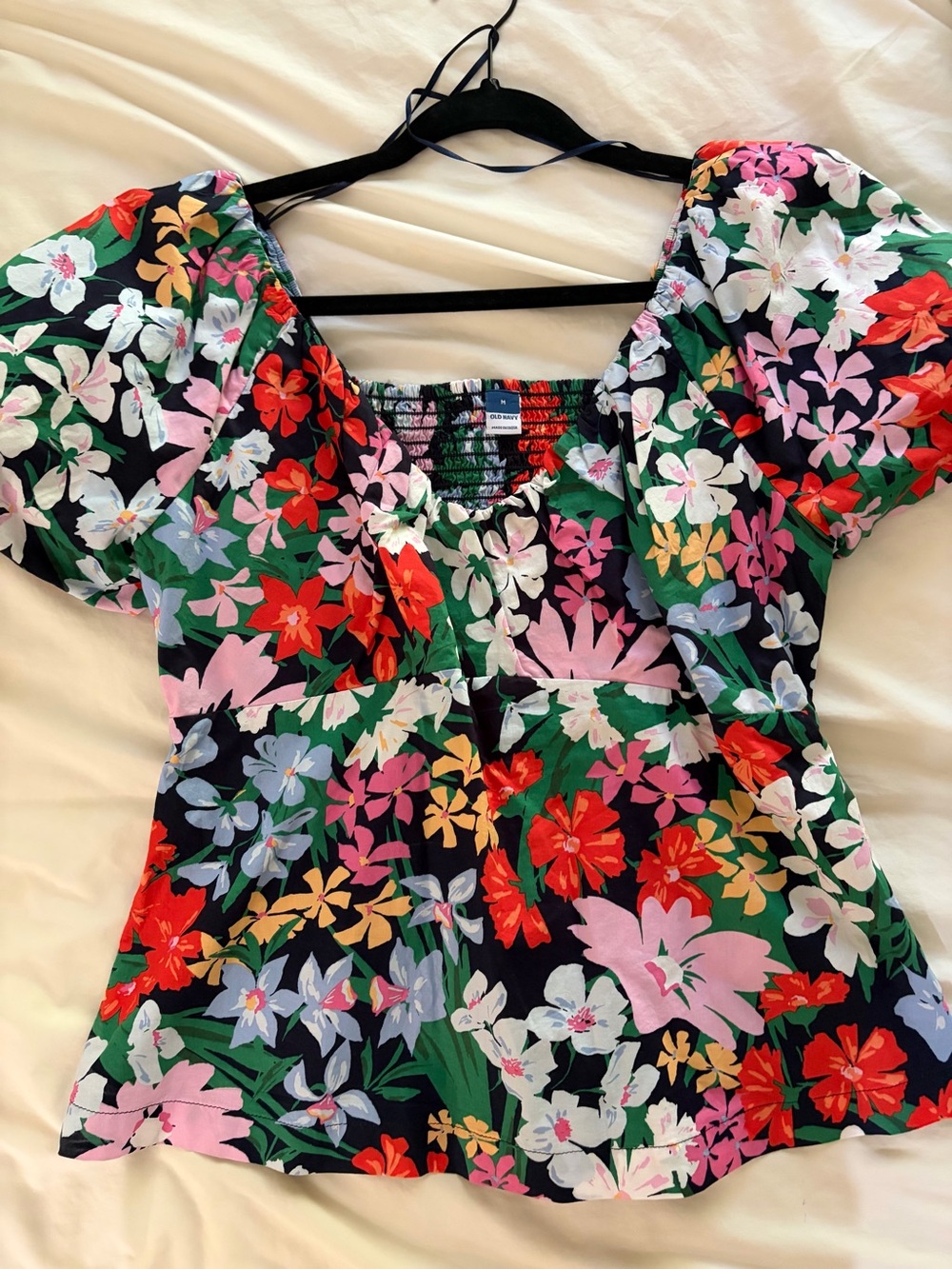 Old Navy Floral Puff Sleeve Peplum Top Size Medium